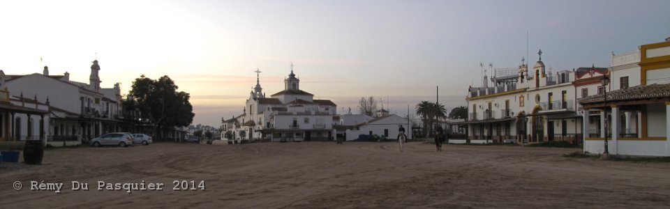 El Rocio, Plaza Acebuchal